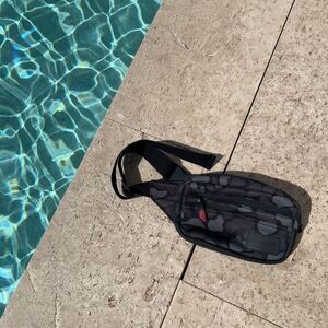 HEX Waist Travel Bag Waist Vacation Purse Black Camo